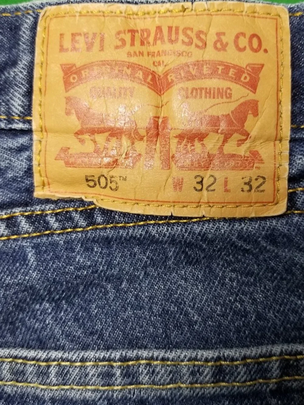 Levi's 505 Mens 32x32 Regular Fit Straight Leg Jeans Medium Wash Retro Street